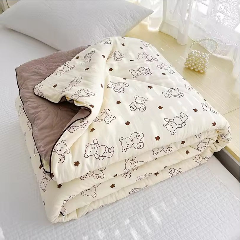 Double Gauze Summer Quilt – Soft & Lightweight Blanket